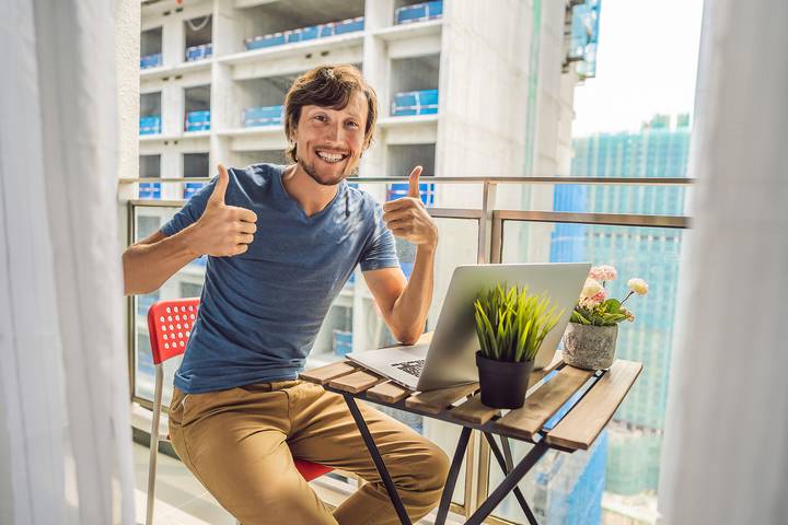 Privacy is essential to your outdoor balcony office ideas.