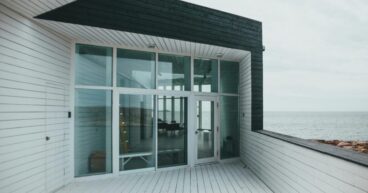 Wood Siding vs Composite Siding