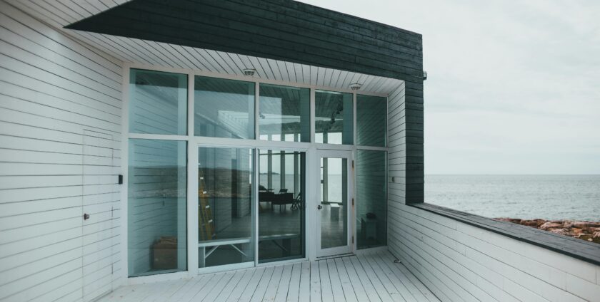 Wood Siding vs Composite Siding