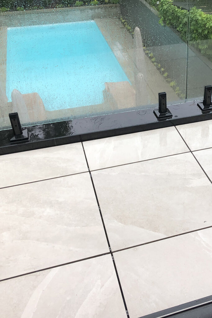 designer-deck-porcelain-tile-ponding-rooftop-terrace.jpg